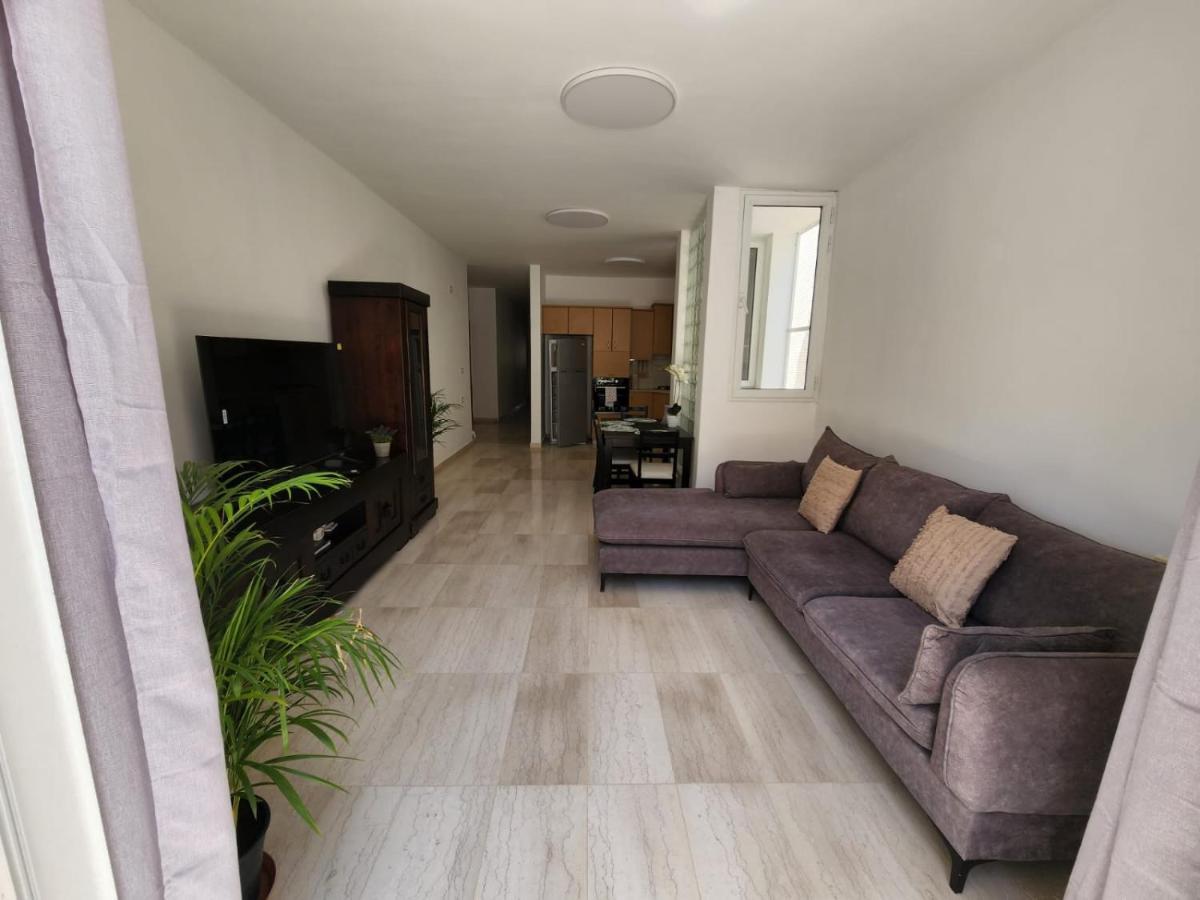 Chilling In Netanya Apartment Bagian luar foto