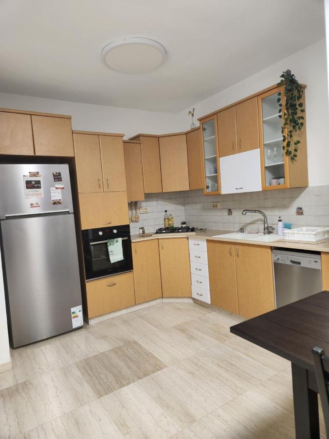 Chilling In Netanya Apartment Bagian luar foto